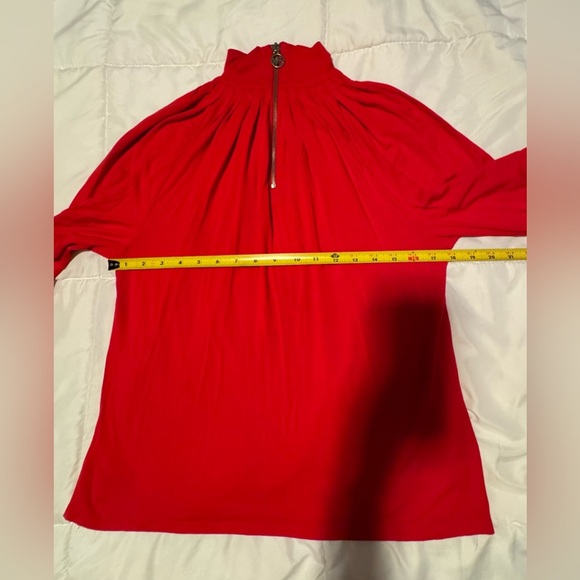 Michael Kors Red Turtle Neck Women's
Blouse Top - Picture 6 of 11